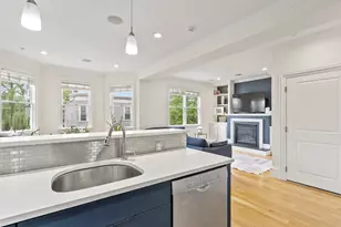15 Howell St, Boston, MA 02125 - Photo 13