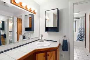 63 Massasoit St, Northampton, MA 01060 - Photo 21