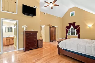 975 Hanover St, Hanover, MA 02339 - Photo 7