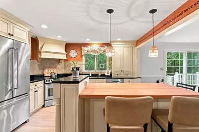 975 Hanover St, Hanover, MA 02339 - Photo 11