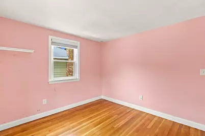 4 Groveland Road, Melrose, MA 02176 - Photo 23