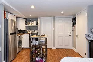 50 Montgomery St, Boston, MA 02116 - Photo 9