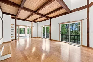 616 Station Rd, Amherst, MA 01002 - Photo 7