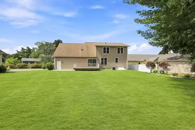 33 Caddyshack Dr, Chicopee, MA 01020 - Photo 41