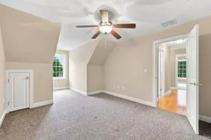 33 Caddyshack Dr, Chicopee, MA 01020 - Photo 27