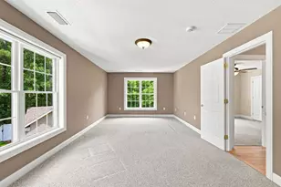 33 Caddyshack Dr, Chicopee, MA 01020 - Photo 33