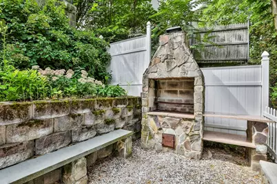 56 Rutland St, Malden, MA 02148 - Photo 31