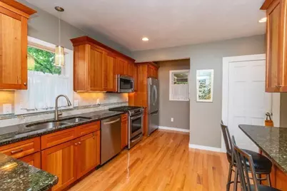 79 Redlands Road, Boston, MA 02132 - Photo 5