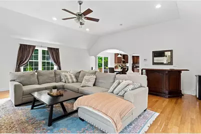2 Zackney Drive, Billerica, MA 01821 - Photo 9