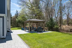 11 Walnut St, Freetown, MA 02702 - Photo 35