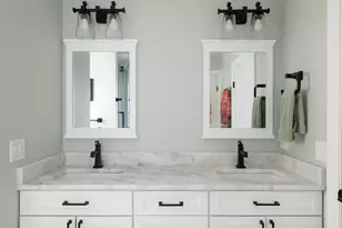 11 Walnut St, Freetown, MA 02702 - Photo 23