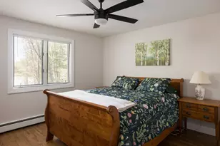 11 Walnut St, Freetown, MA 02702 - Photo 25