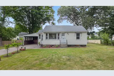 20 Overlook Ave, Shrewsbury, MA 01545 - Photo 1