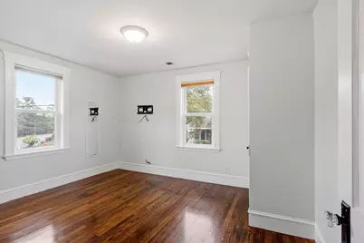80 Hillsdale St, Boston, MA 02124 - Photo 11