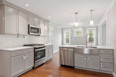 80 Hillsdale St, Boston, MA 02124 - Photo 7