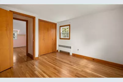 8 Irving St, Danvers, MA 01923 - Photo 27