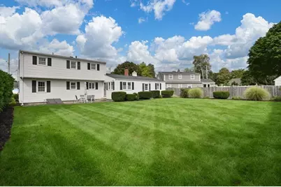 8 Irving St, Danvers, MA 01923 - Photo 37