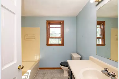 136 North St, Danvers, MA 01923 - Photo 33