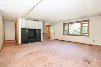 136 North St, Danvers, MA 01923 - Photo 19