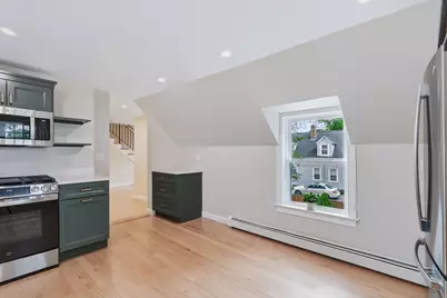 19 Charnock St #2, Beverly, MA 01915 - Photo 9