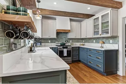 81 Hobart St, Hingham, MA 02043 - Photo 7