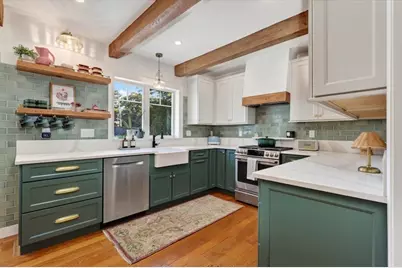 81 Hobart St, Hingham, MA 02043 - Photo 5