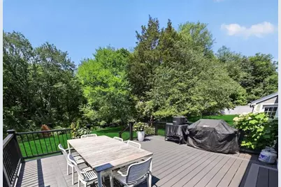 81 Hobart St, Hingham, MA 02043 - Photo 23