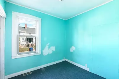 309 Cottage St, New Bedford, MA 02740 - Photo 11