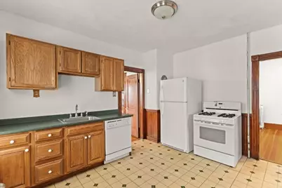 15 Whitten St, Boston, MA 02122 - Photo 29