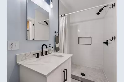 21 Lamson St #2, Boston, MA 02128 - Photo 9