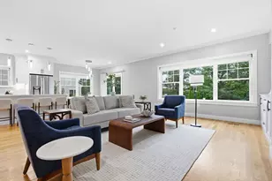 14 Blueberry Hill Ln, Melrose, MA 02176 - Photo 3