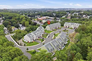 14 Blueberry Hill Ln, Melrose, MA 02176 - Photo 35
