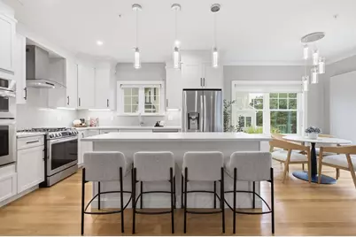 14 Blueberry Hill Ln #14, Melrose, MA 02176 - Photo 9