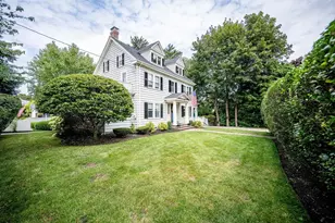6 Geneva Rd, Melrose, MA 02176 - Photo 3