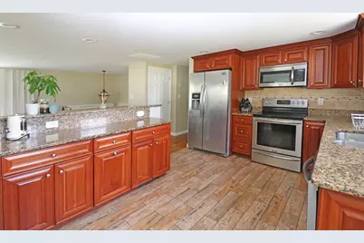 85 Forsyth Ave, Somerset, MA 02726 - Photo 21