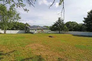 85 Forsyth Ave, Somerset, MA 02726 - Photo 9