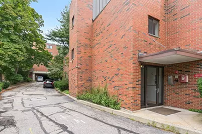 17 Healey St #201, Cambridge, MA 02138 - Photo 23