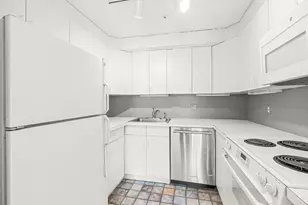 17 Healey St, Cambridge, MA 02138 - Photo 7