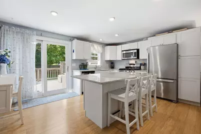 15 Commercial Street, Yarmouth, MA 02664 - Photo 5