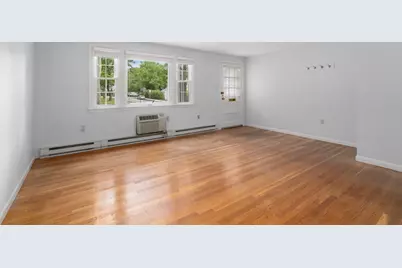 60 Lake St #E, Winchester, MA 01890 - Photo 5