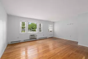 60 Lake St, Winchester, MA 01890 - Photo 5