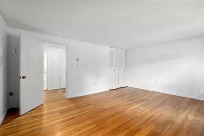 60 Lake St #E, Winchester, MA 01890 - Photo 9