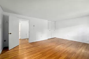 60 Lake St, Winchester, MA 01890 - Photo 9