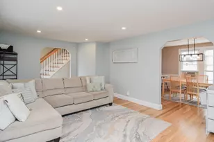 51 Emerson Ave, Peabody, MA 01960 - Photo 7