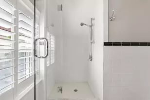 51 Sewall Ave, Brookline, MA 02446 - Photo 21