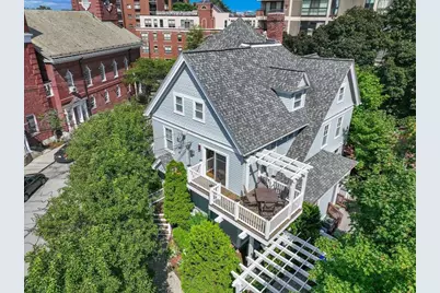 51 Sewall Ave #2, Brookline, MA 02446 - Photo 1
