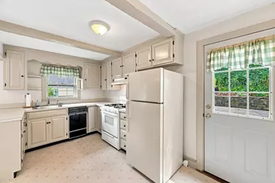 4 Littles Point Lane, Swampscott, MA 01907 - Photo 11