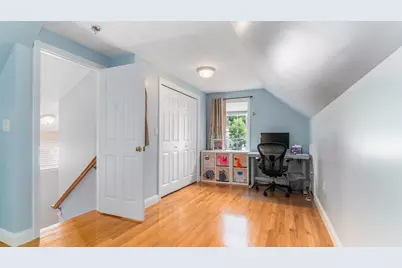 111 Marivista Ave, Waltham, MA 02451 - Photo 17