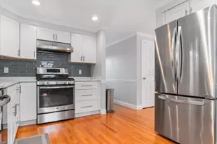 111 Marivista Ave, Waltham, MA 02451 - Photo 5