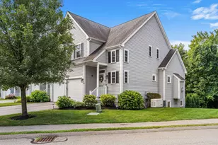 16 Country Candle Ln, Northborough, MA 01532 - Photo 1